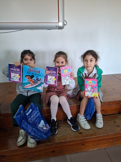 English & French Book Fair