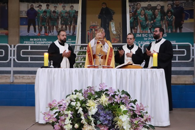 Opening Mass 26-27